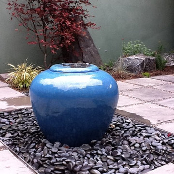 Bubbling Blue Fountain