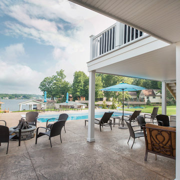 Lakeside Serenity
