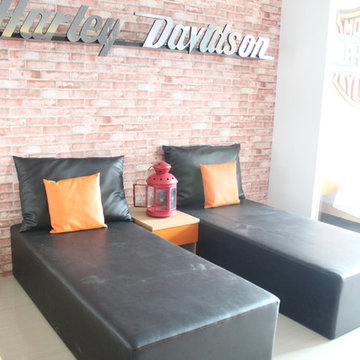 Interior Apartemen Dago Suite 1 Bed Room Harley Davidson
