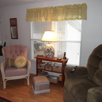 2 Bedroom Mobile Home