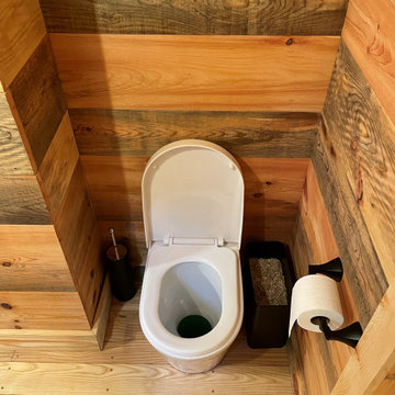 Airbnb Cabin Composting Toilet in New Hampshire