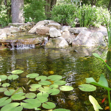Fox Chapel pond and patio