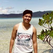 Simon Binos's photo