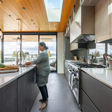 KIRKLAND KITCHEN DESIGN & PEDINI CABINETRY