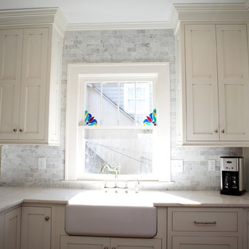 White and Light kitchen