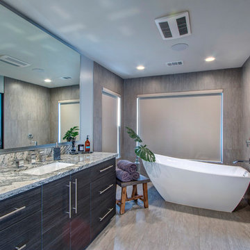 Contemporary Bathroom