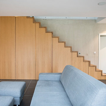 Faltwerk Treppe mit Schrank