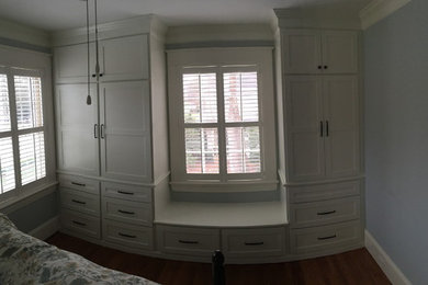 Downtown Raleigh master bedroom closet solution