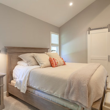 Transitional Primary Suite