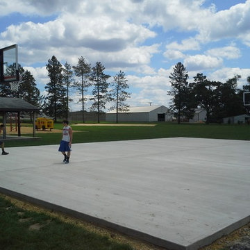 Wade Z's Hercules Diamond Basketball System on a 50x75 in Orangeville, IL