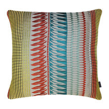 monica's bed pillows