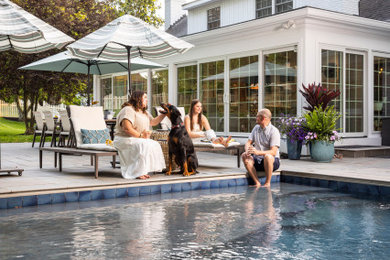 Inspiration for a transitional pool remodel in Cincinnati