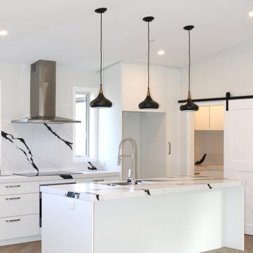 Unique Calacatta Black™ de #QuartzCOMPAC
