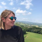 Laura Valavanis's photo