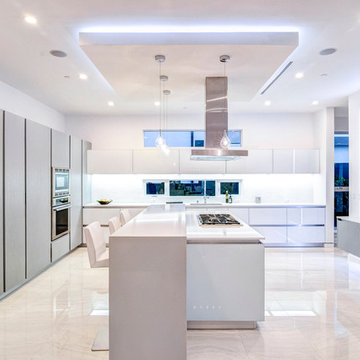 Contemporary Kitchen