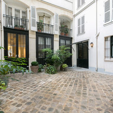 Cour