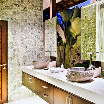 Contemporary Bathroom Open Floor Plan Home- Los Angeles