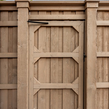 Custom Cedar Fence & Gate Installation