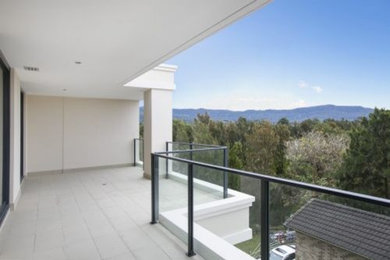 This is an example of a modern patio in Wollongong.