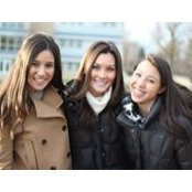 Caroline Lee's photo