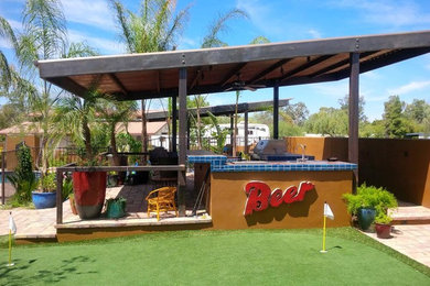 Home design - rustic home design idea in Phoenix