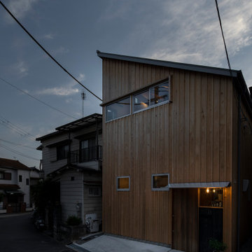 F-house