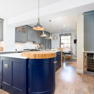 Besthorpe - Framed Shaker Country Kitchen