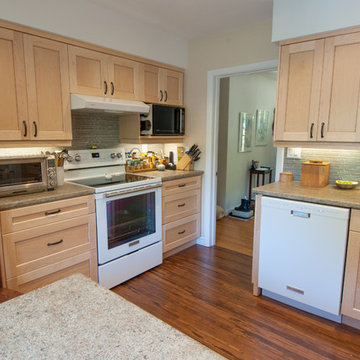 Kitchen Oak Crescent Burlington