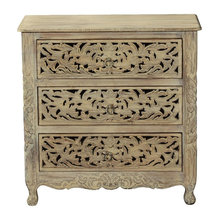 Kelly’s dresser