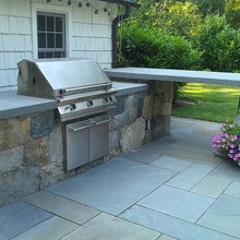 outdoor kitchen