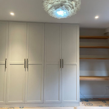 Shaker wardrobe and floating desk