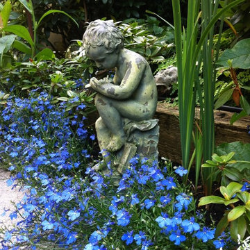 English Perennial Courtyard