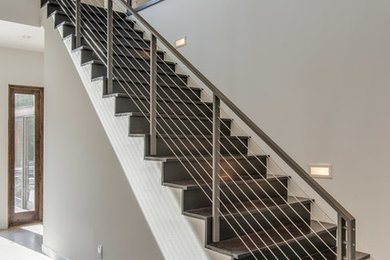 Staircase - contemporary staircase idea in Nashville