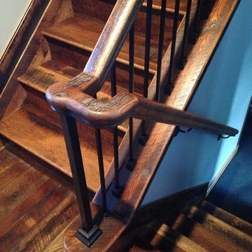 Vintage Distressed Whiskey Springs Oak