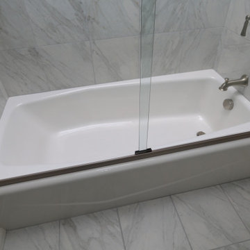 Davis Bathtub Enclosure