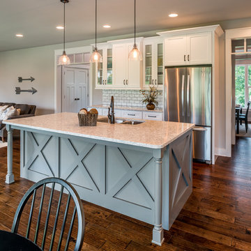 Modern Farmhouse - Country Meadows