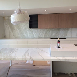 Calacatta Gold Extra Marble Kitchen - Kitchen Benchtops