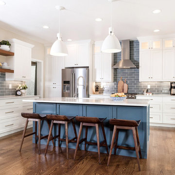 Contemporary and Colorful Kitchen
