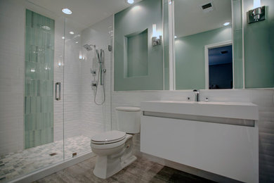 Example of a trendy bathroom design in Little Rock