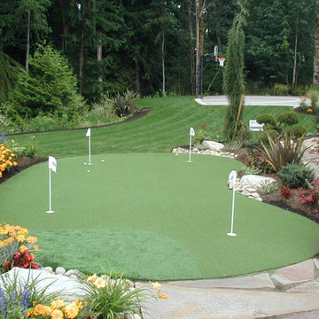 Putting Greens & Artificial Turf Lawns