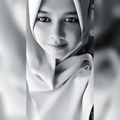 Sharinatul Sofieahs foto