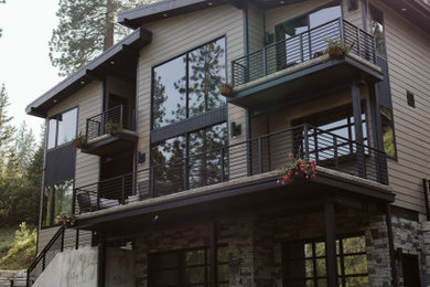 Minimalist exterior home photo