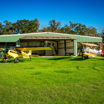 Outbuilding - Airplanes