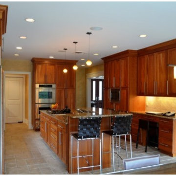 Contemporary Light Shaker Kitchen