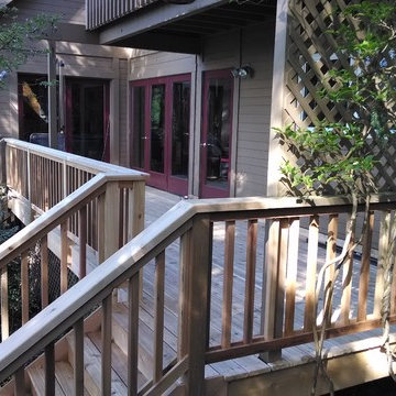 Couple Decks and Outdoor living areas