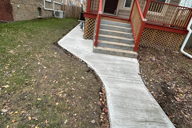 Inspiration for a rustic exterior home remodel in Chicago