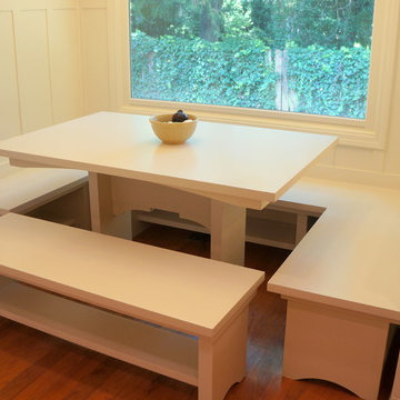 Decatur Cottage Banquette
