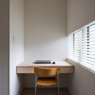 名古屋のモダンスタイルのおしゃれなホームオフィス・仕事部屋の写真
