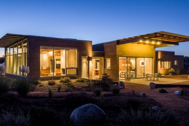 Example of an exterior home design in Albuquerque