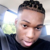 Tez Halls billede